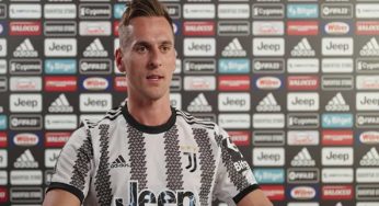 Presentazione Milik, il centravanti promette: “Voglio segnare tanto”