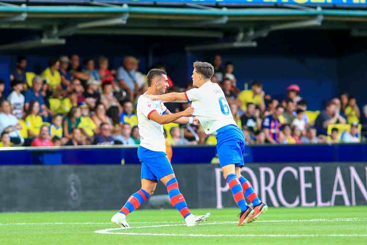 Ferran Torres esulta con Gavi