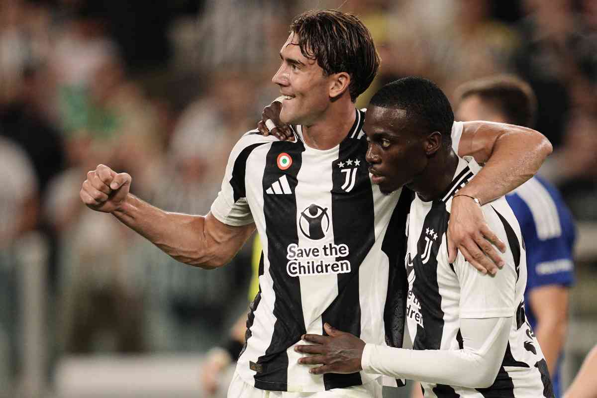 Weah esultanza con Vlahovic